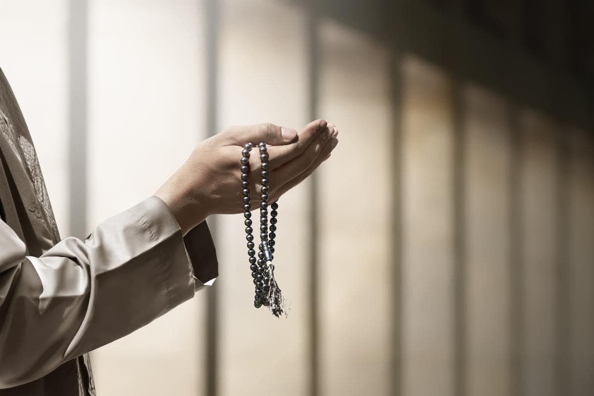 Powerful Wazifa for Husband Wife Dispute — Islamic Solution for Marriage Problems